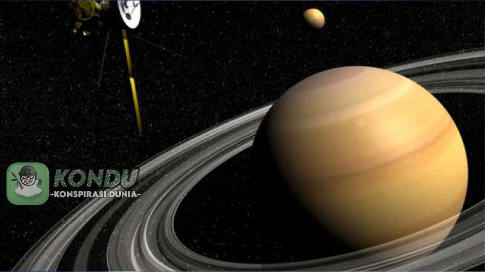 Mata Saturnus yang Terpotret Oleh Pesawat Luar Angkasa Cassini